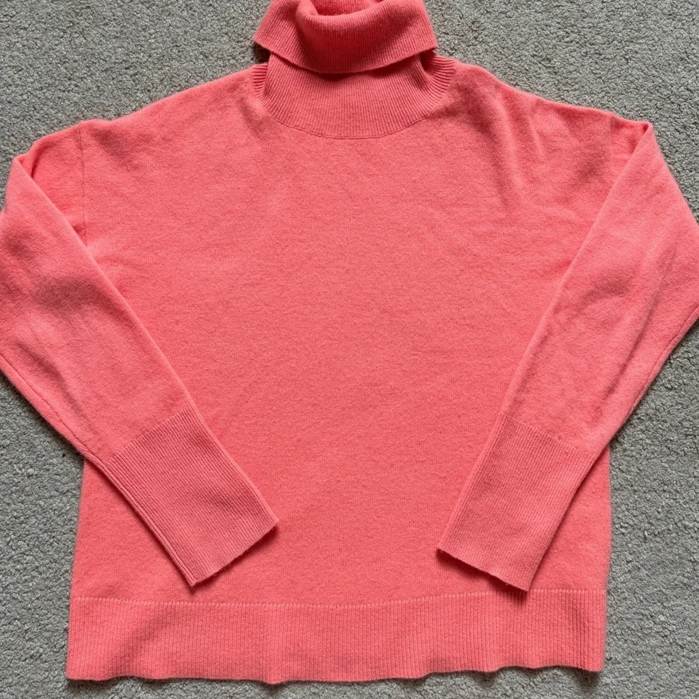 J. Crew 100% Cashmere Sweater Size XS Turtleneck Coral Bright Neon